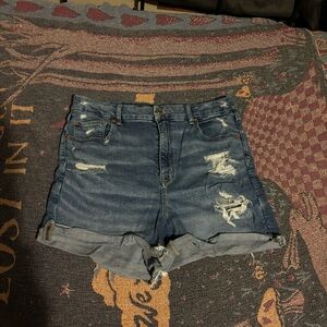 American Eagle high rise shorts size 14